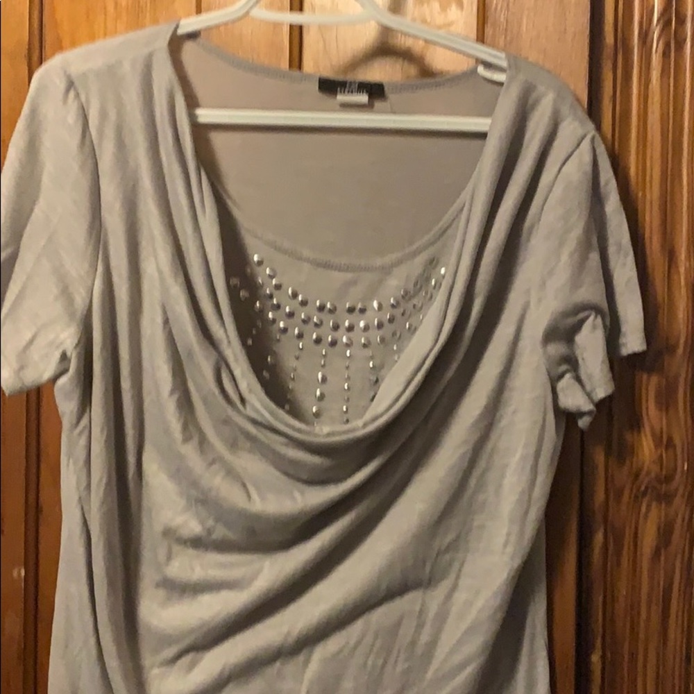 Grey shirt